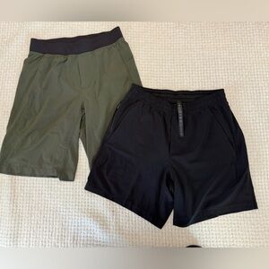 Set of 2 men’s lululemon shorts, medium! 
Black and green
